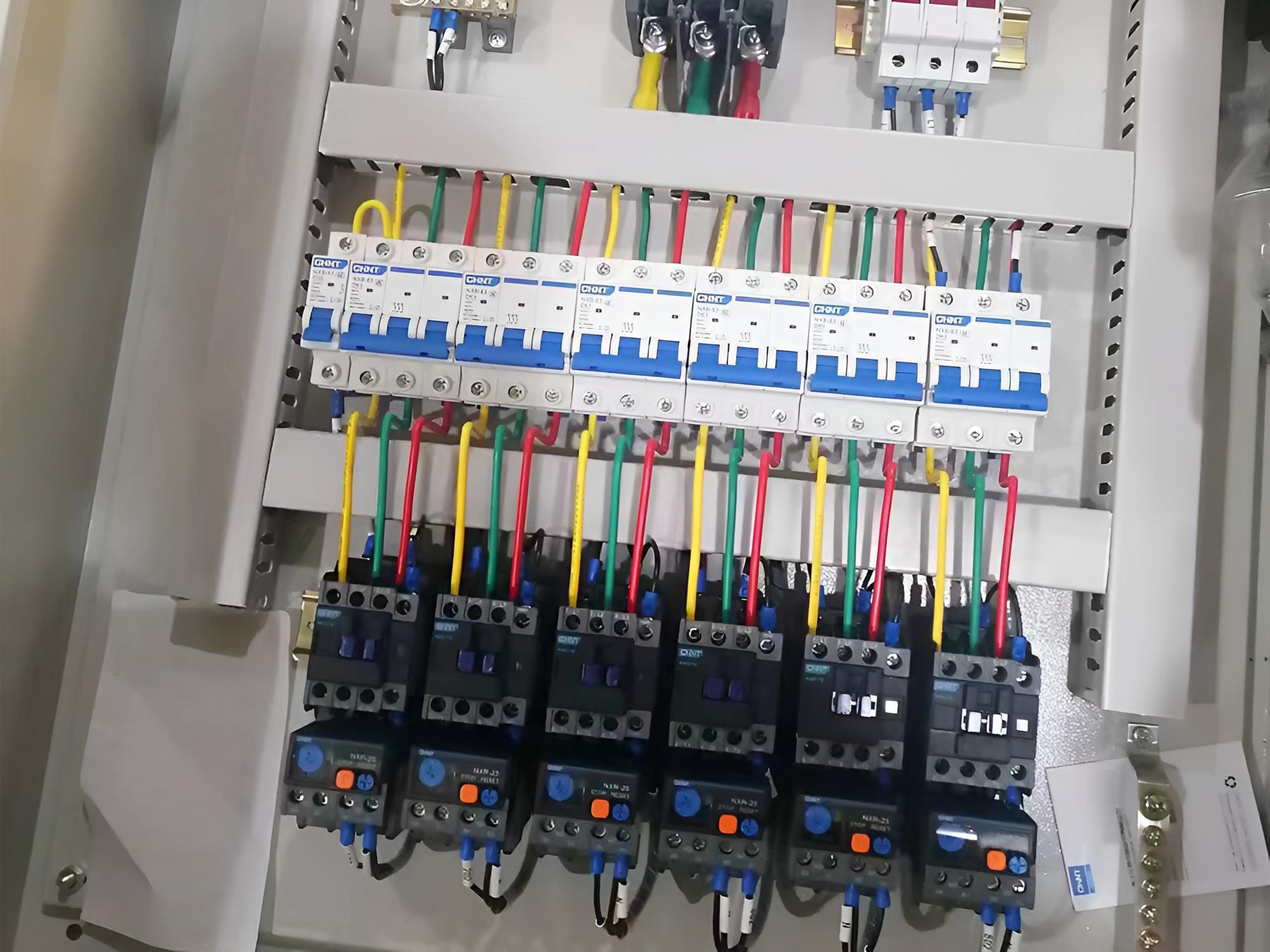 掛壁配電箱-新一能配電柜廠家 掛壁配電箱-新一能配電柜廠家